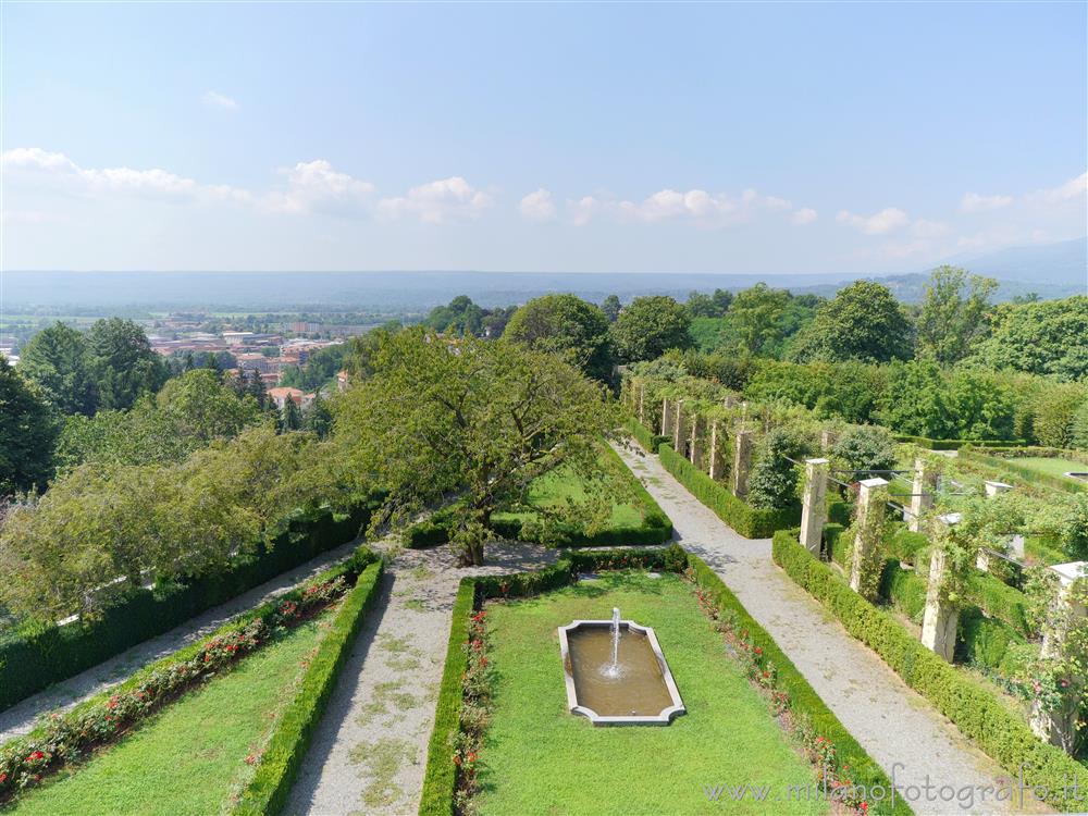 Biella (Italy) - The garden of Gromo Losa Palace seen from its panoramic terrace
